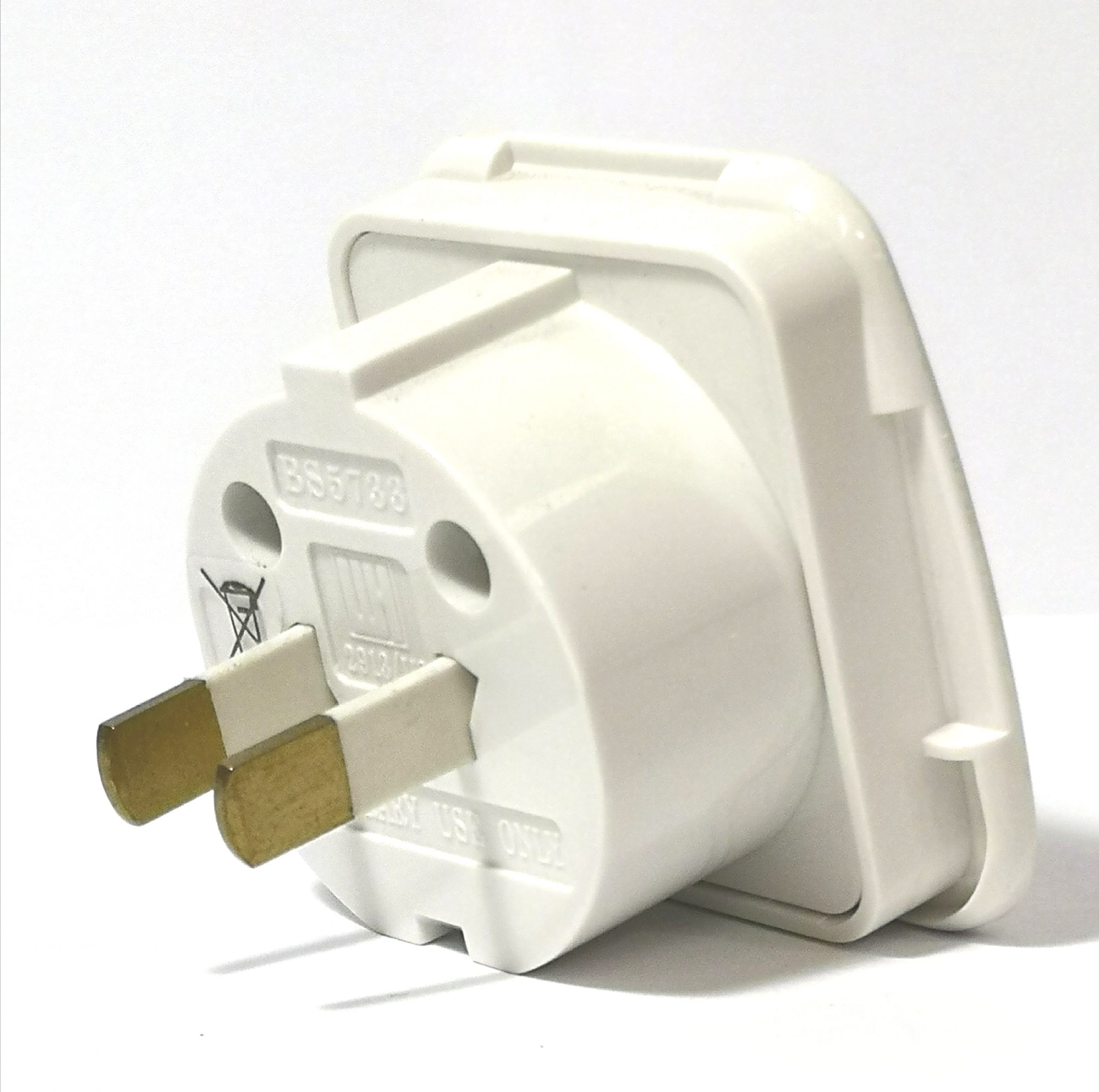 travel adaptor adelaide