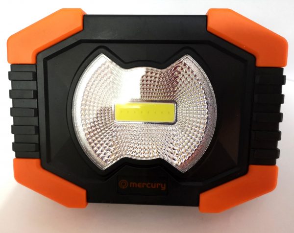 A useful Compact LED Worklight Torch 3 x AA batteries included