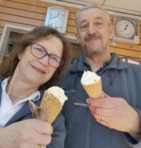 Woman & Man eating ice cream